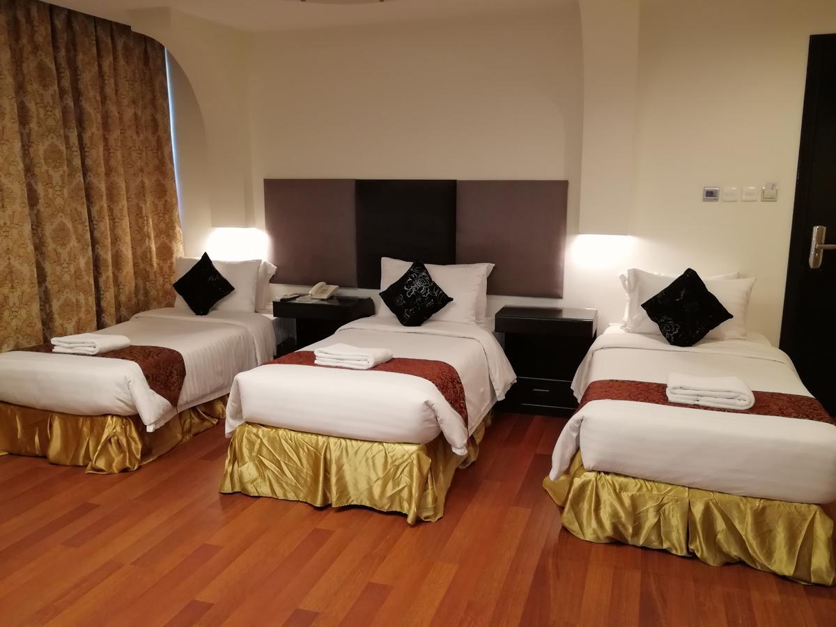 Kenanah Jeddah Hotel Luaran gambar