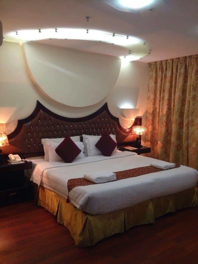 Kenanah Jeddah Hotel Luaran gambar